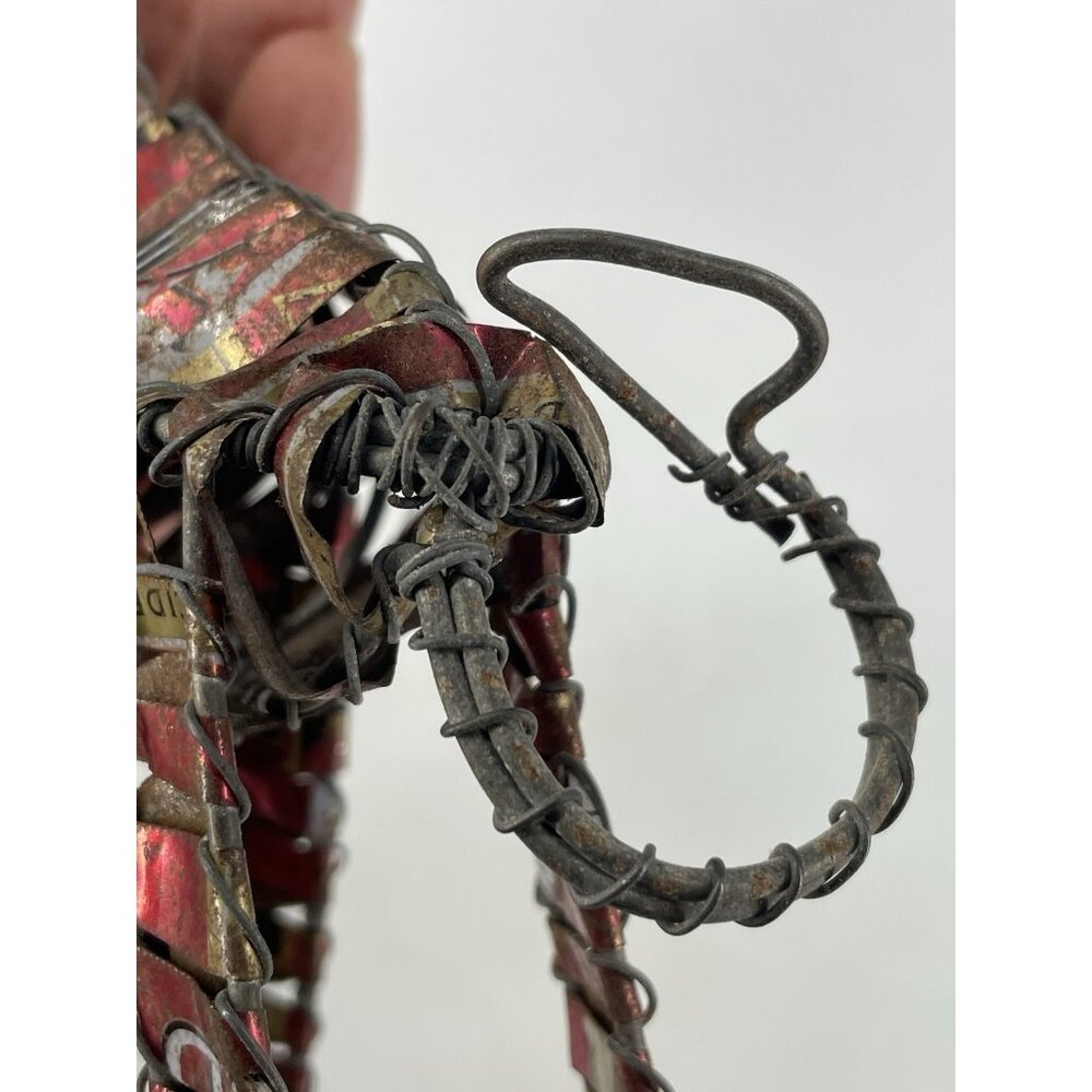 Aluminum Can Giraffe Animal Statue Handmade Pop Art Sculpture - Picture 9 of 13